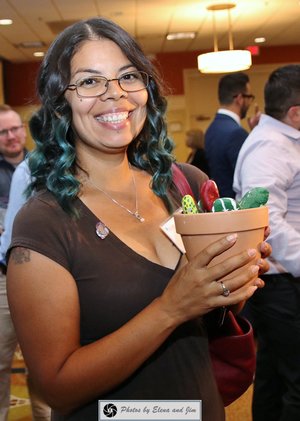 Women holding a pot picture